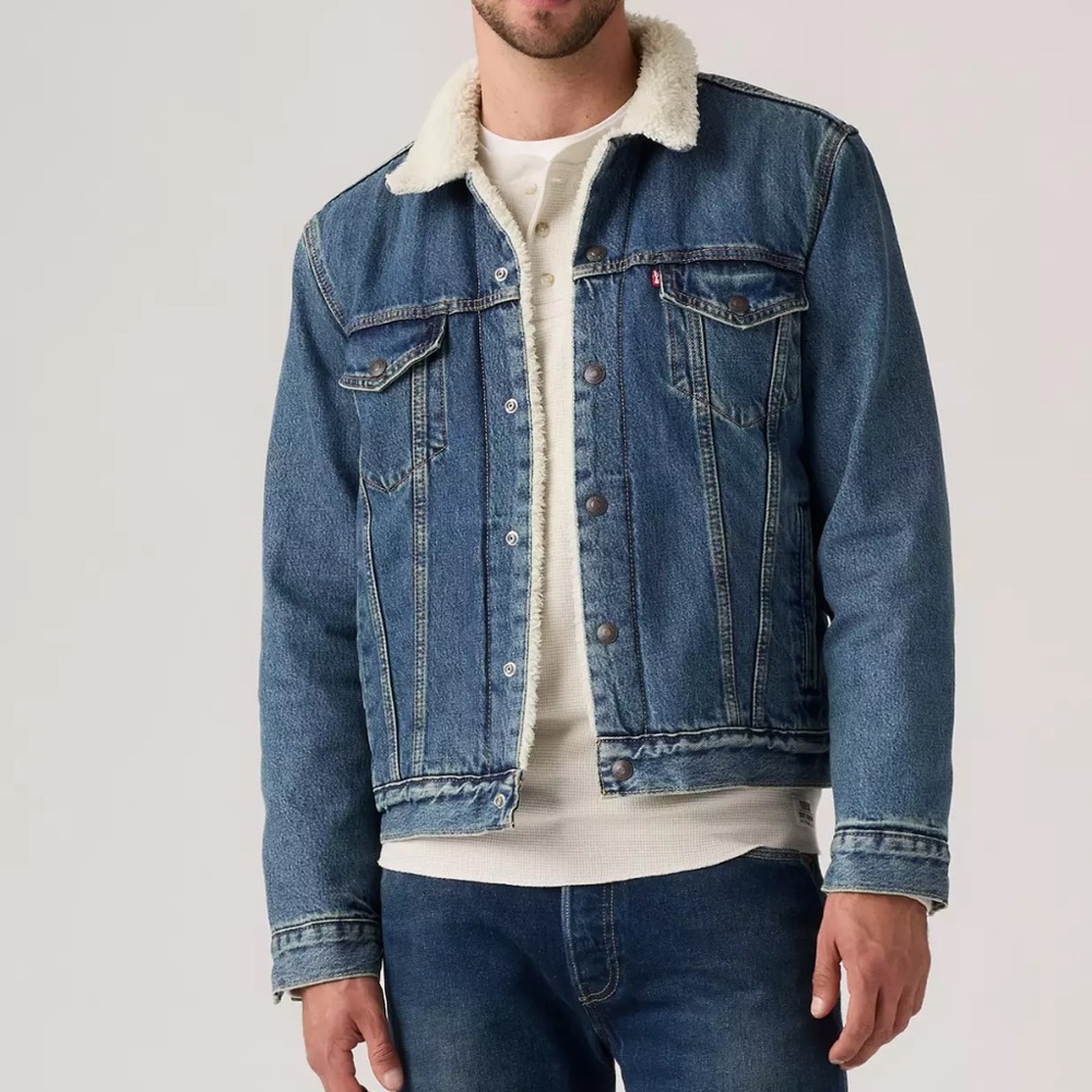 Levi's Men's Blue Sherpa trucker Denim Jacket